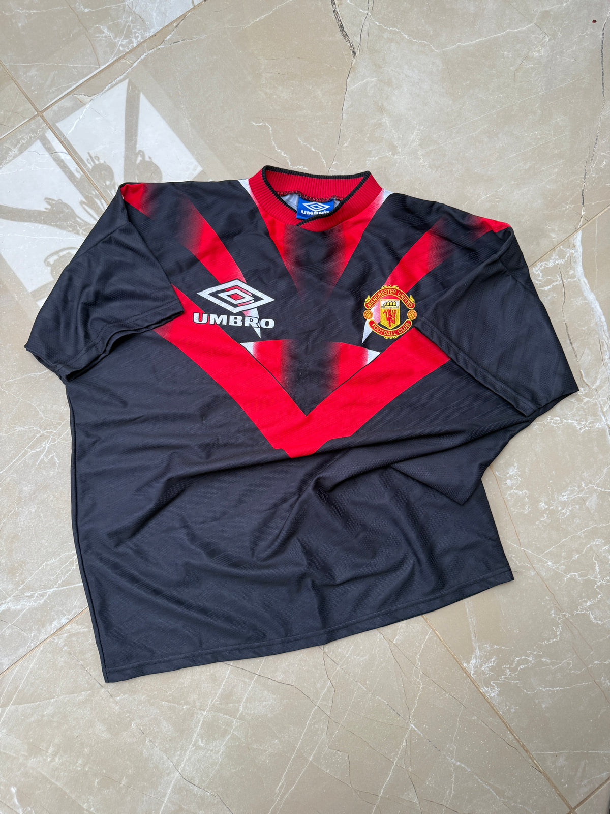 Manchester United 1994/96 Umbro Training Shirt - L