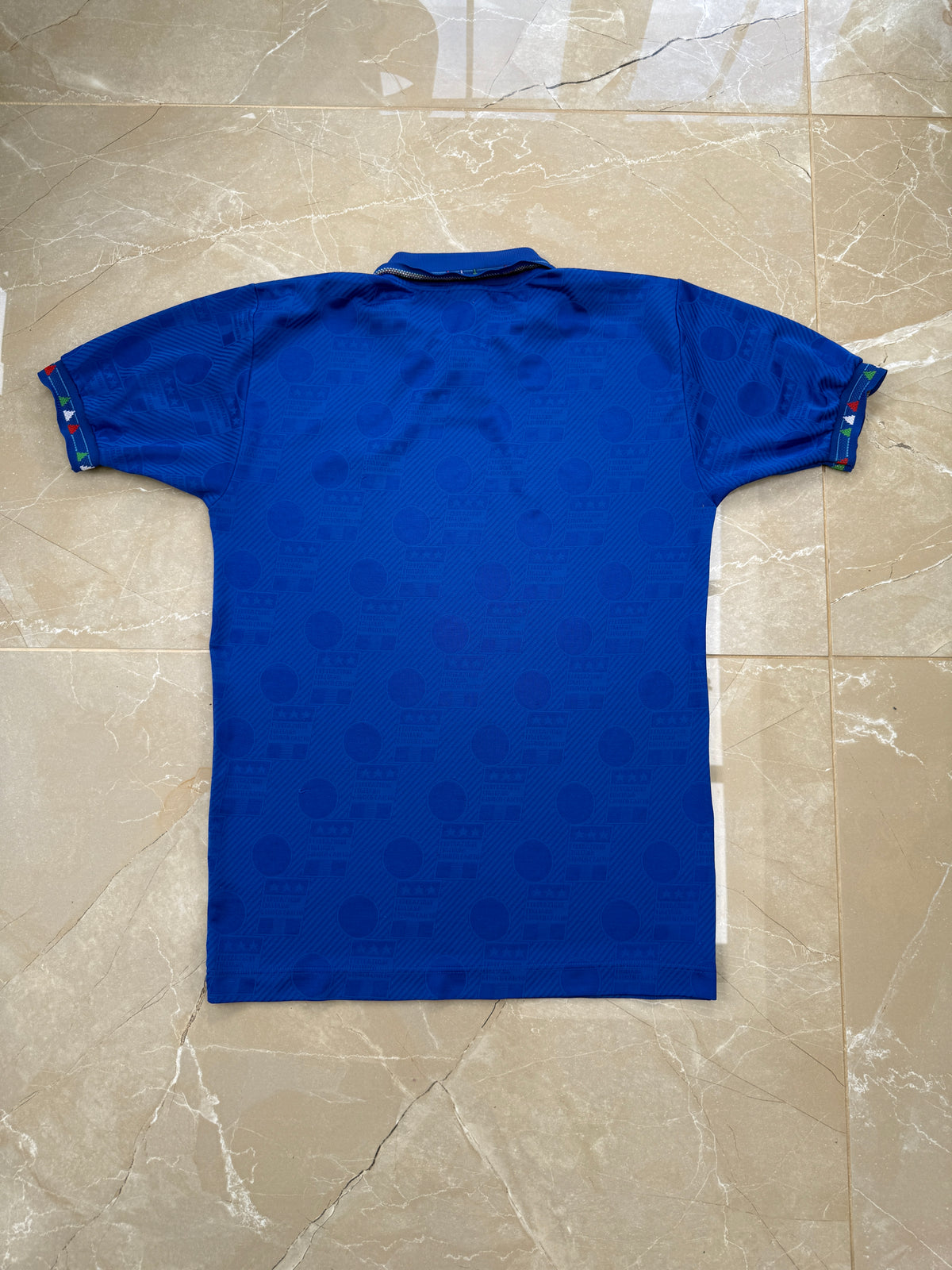 Italy 1994 Diadora Home Shirt - M