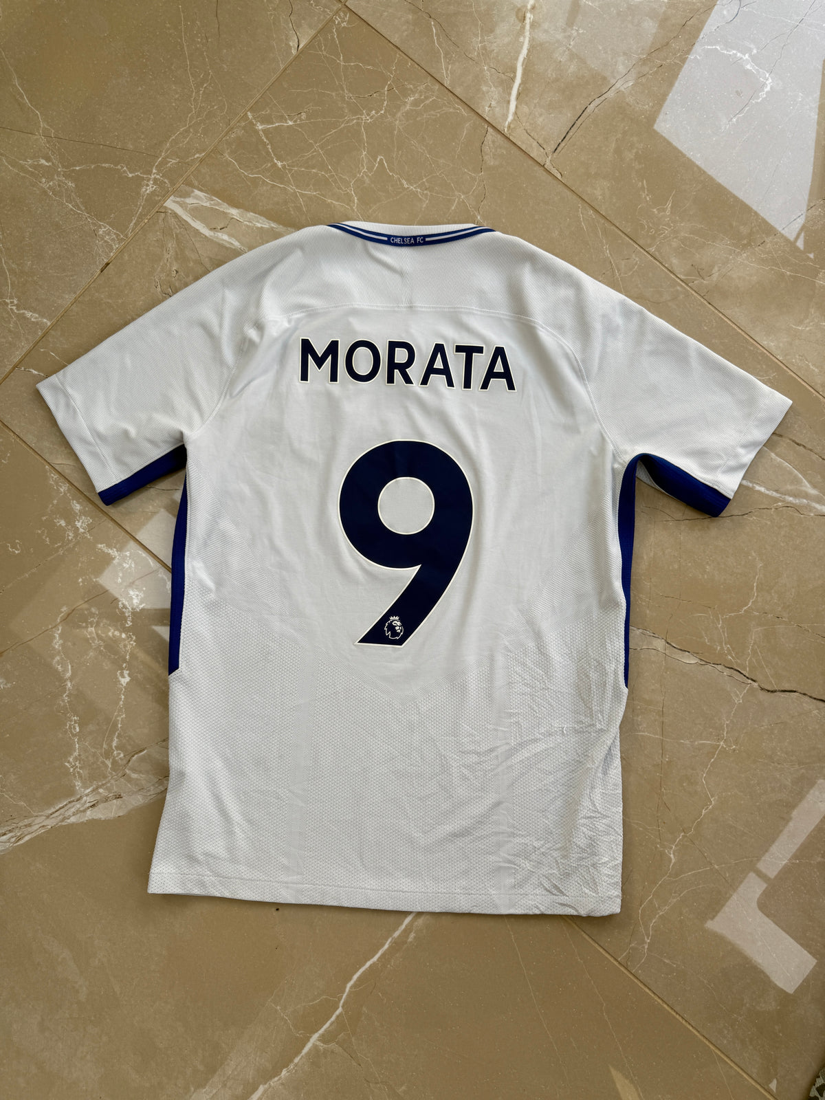 Chelsea 2017/18 Nike 'Player Fit' Away Shirt - M (Morata #9)