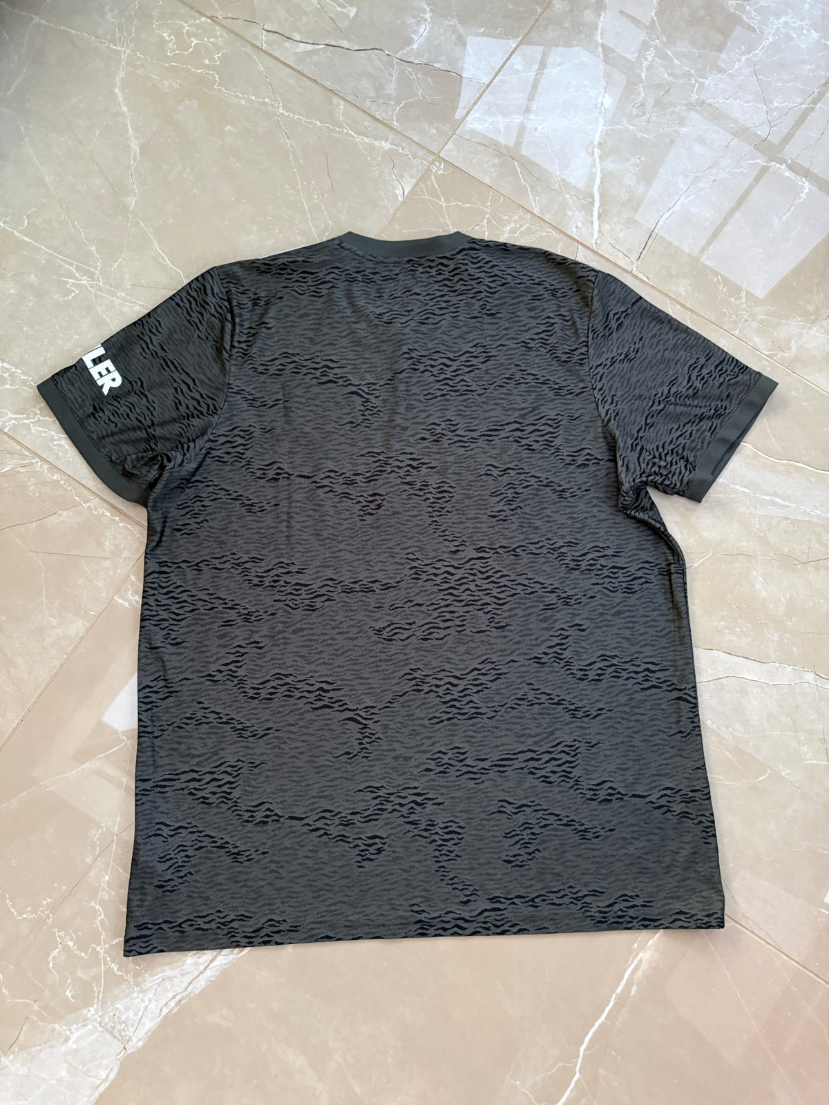 Manchester United 2020/21 Adidas Away Shirt. - XXL