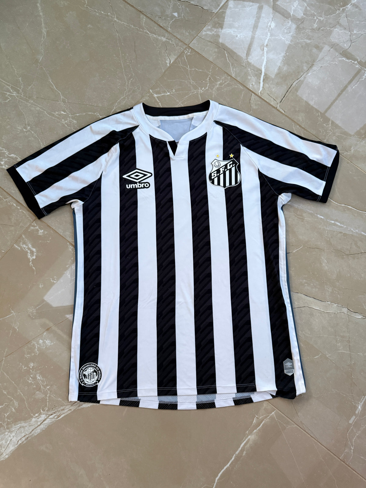 Santos 2020/21 Umbro Home Shirt - M