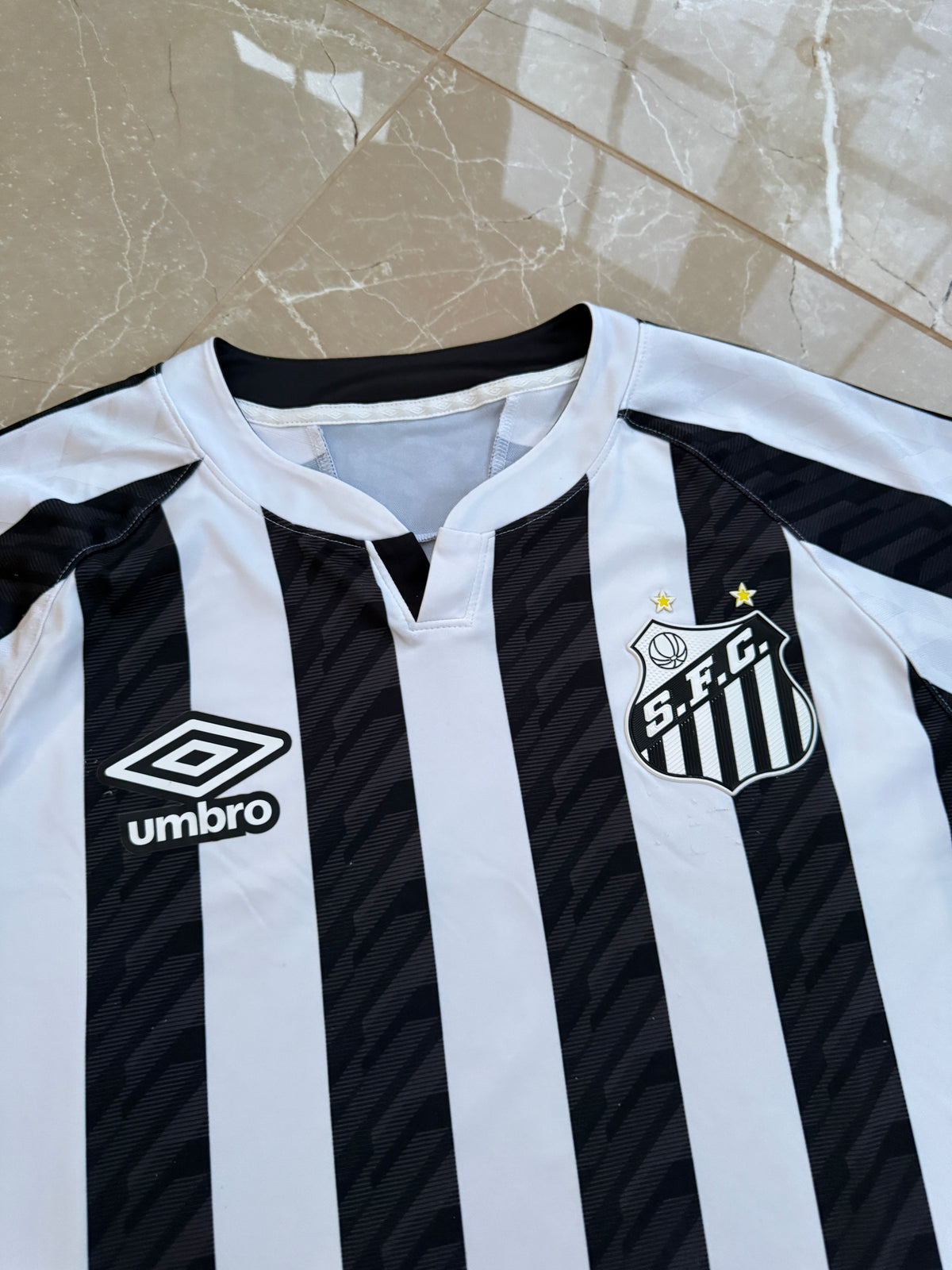 Santos 2020/21 Umbro Home Shirt - M