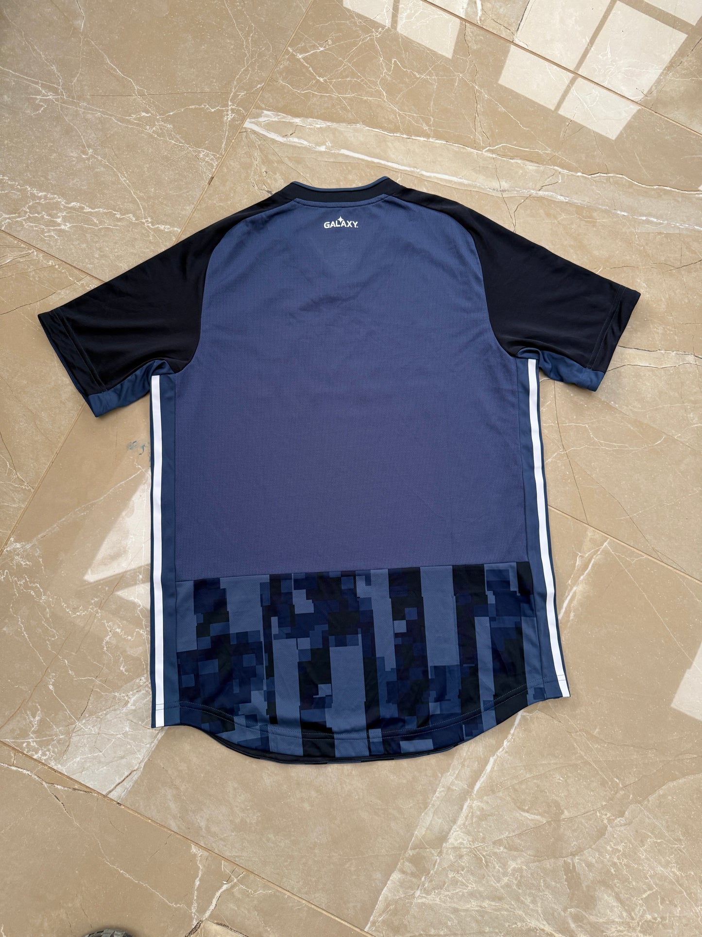 LA Galaxy 2019/20 Adidas Away Shirt (L)