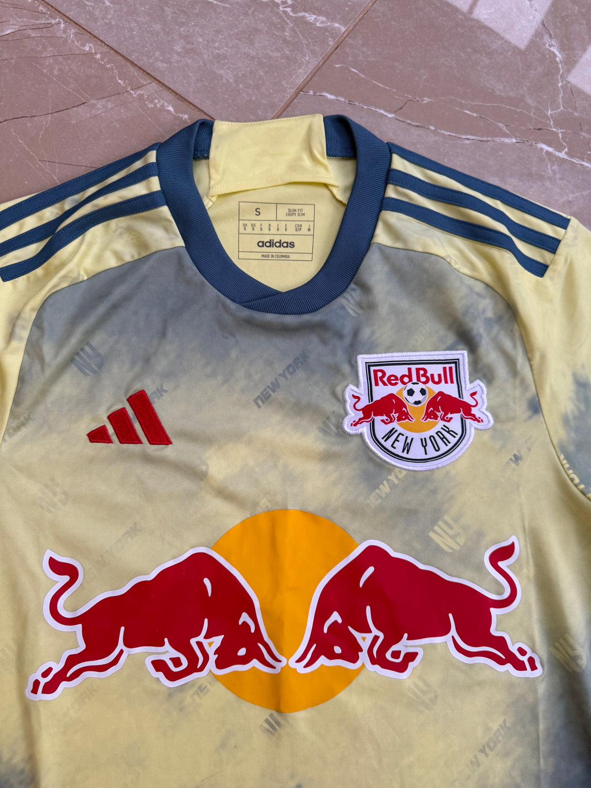 New York Red Bulls 2023/24 Adidas Away Shirt -S