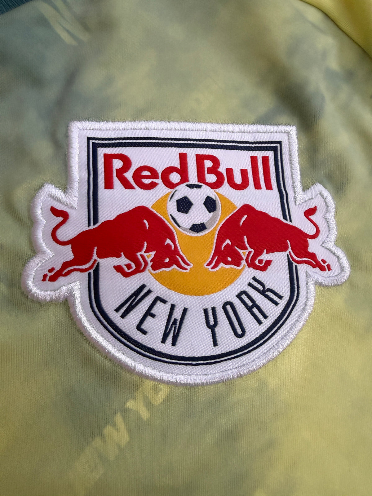 New York Red Bulls 2023/24 Adidas Away Shirt -S
