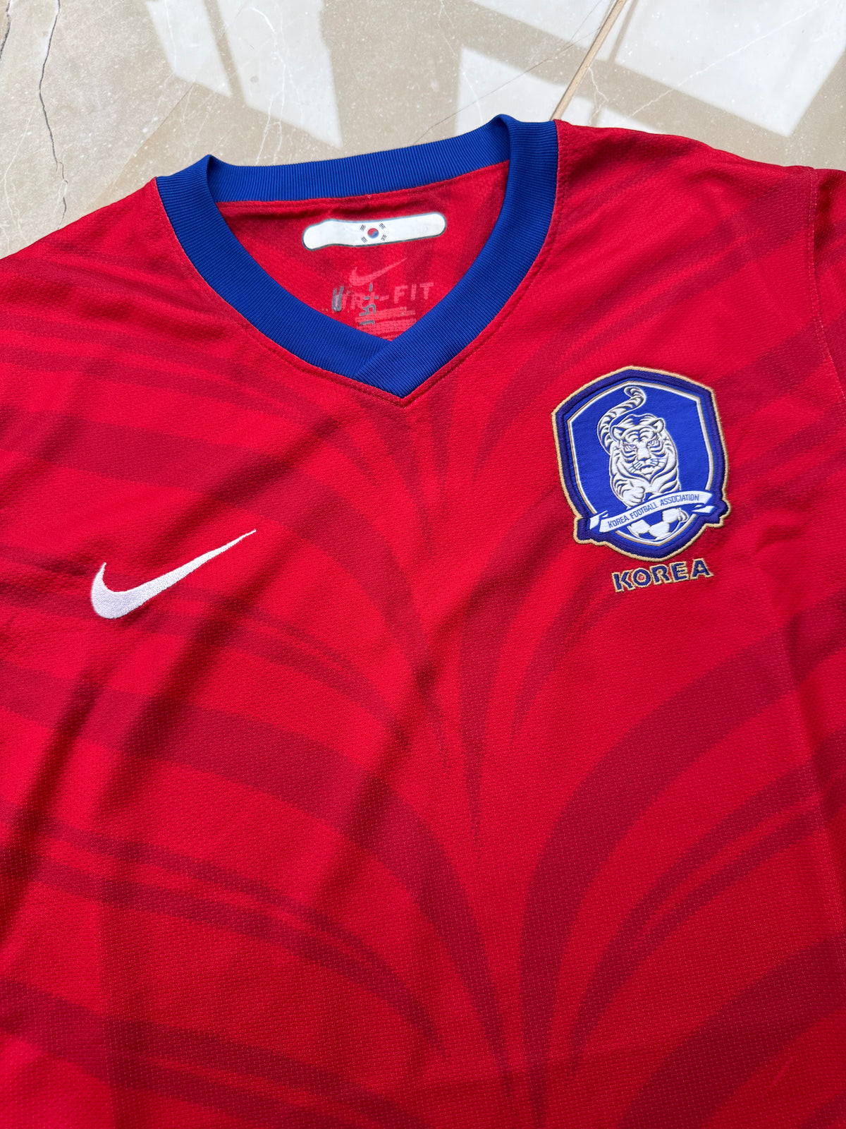 South Korea 2010/11 Nike Home Shirt - M