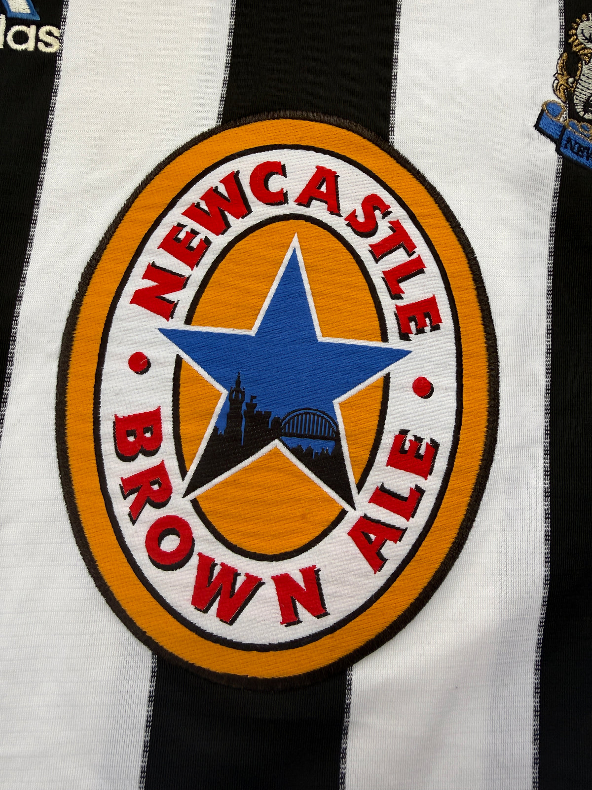 Newcastle 1999/00 Adidas Home Shirt - XL