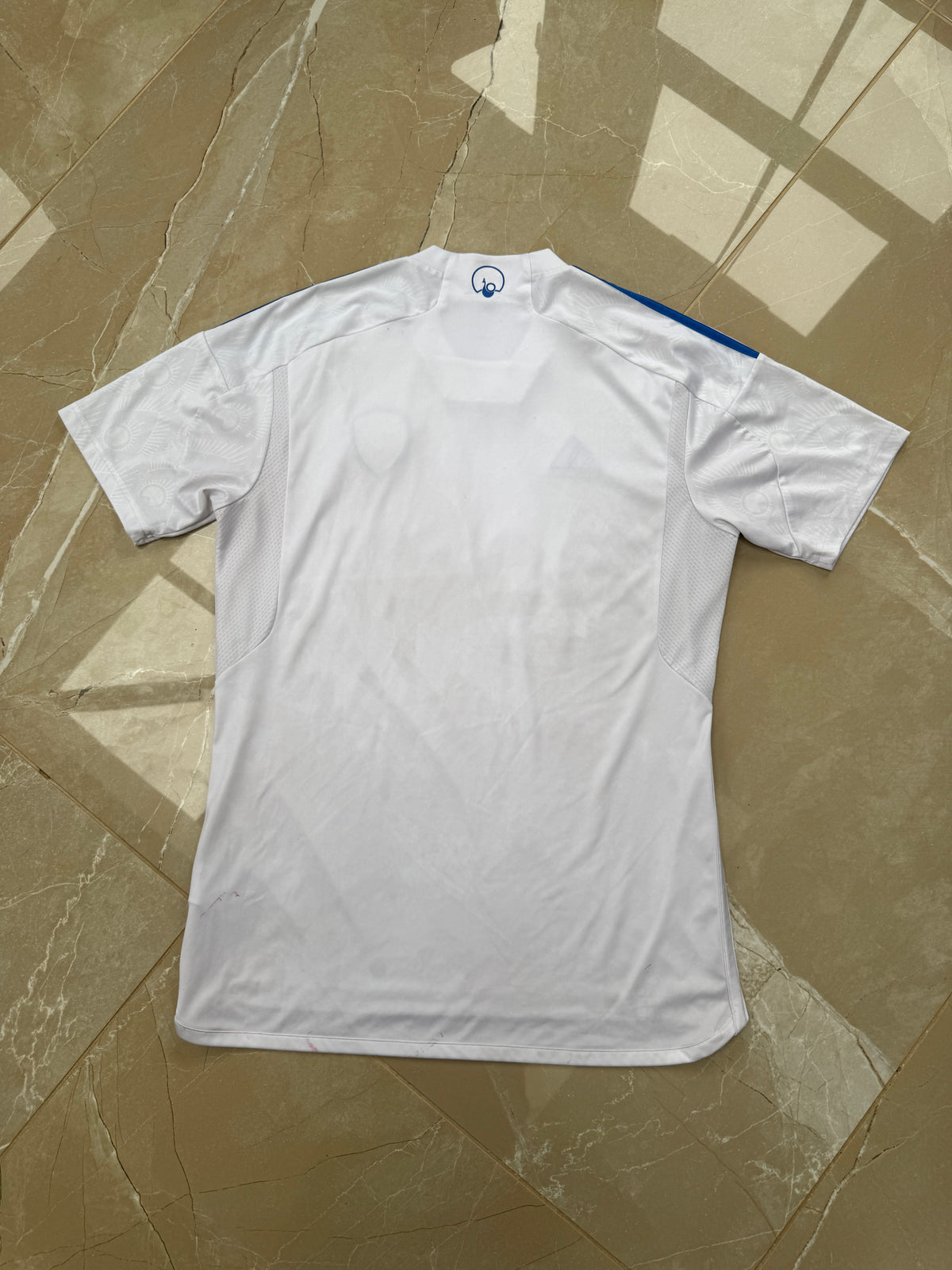 Leeds United 2023/24 Adidas Home Shirt - L