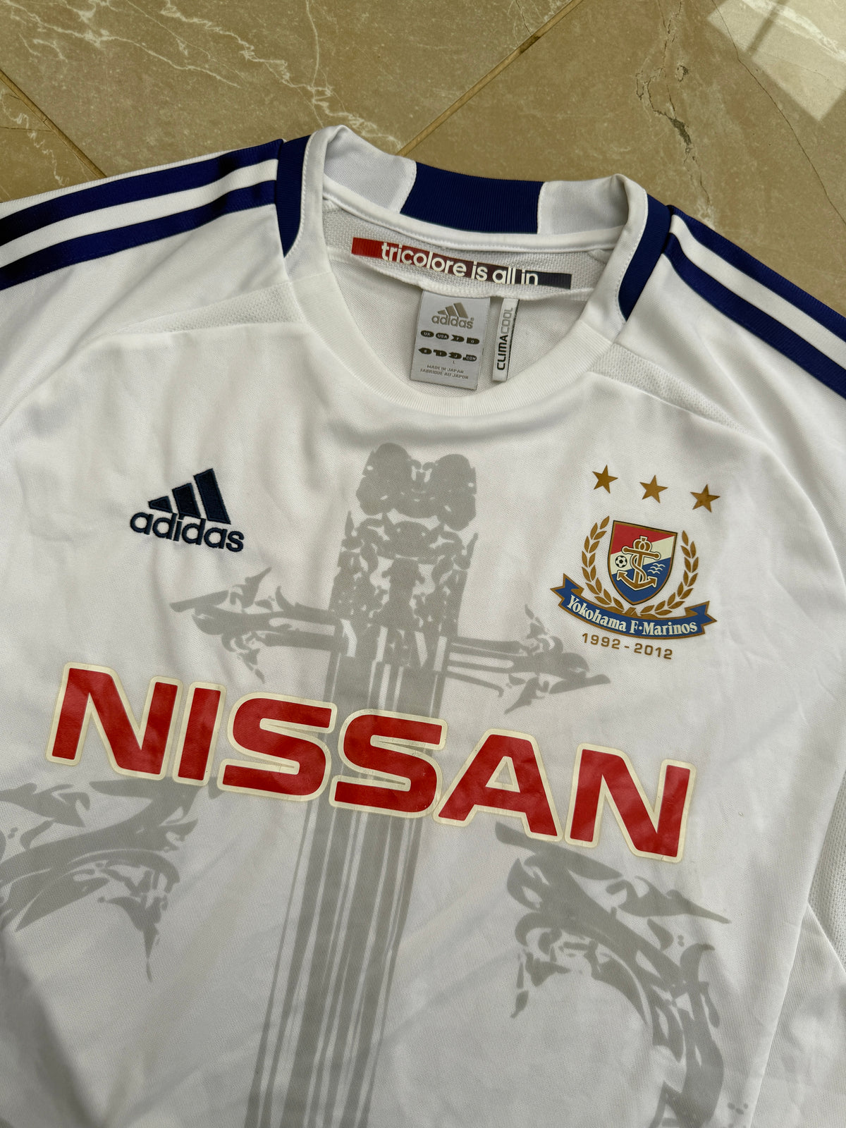 Yokohama Marinos 2012 Adidas Away Shirt - L