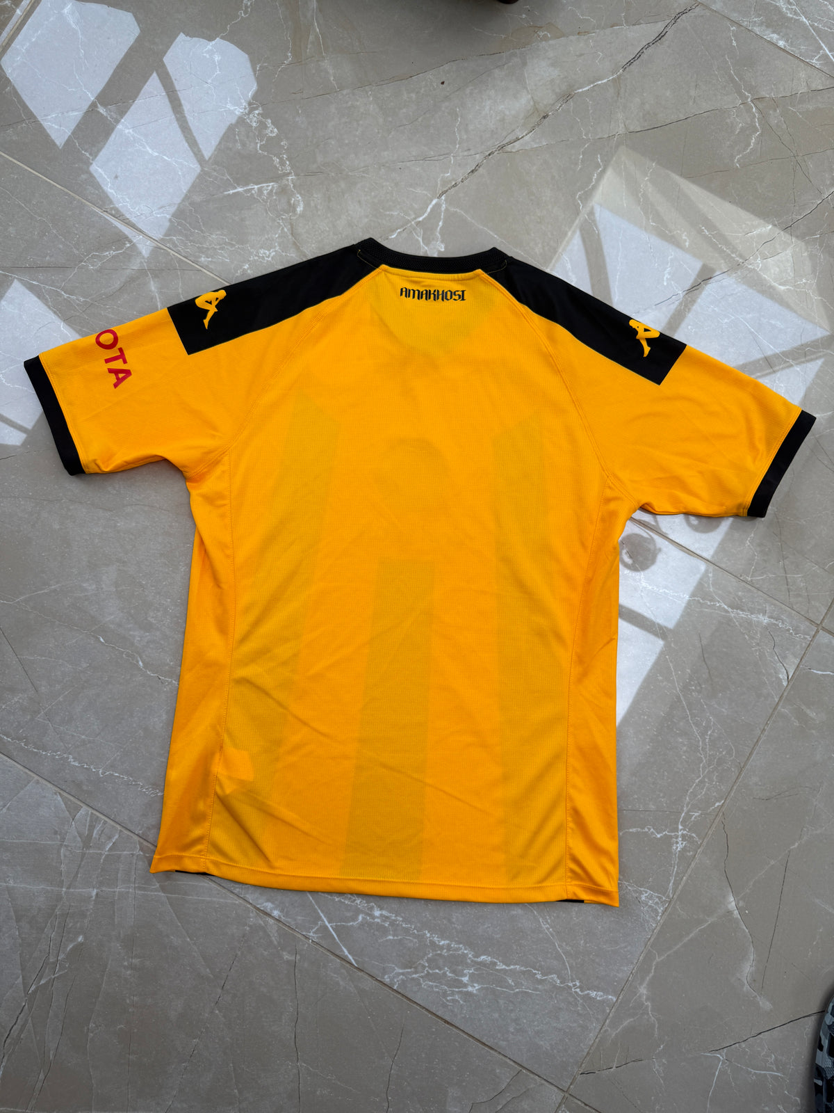 Kaiser Chiefs 2024/25 Puma Home Shirt - L
