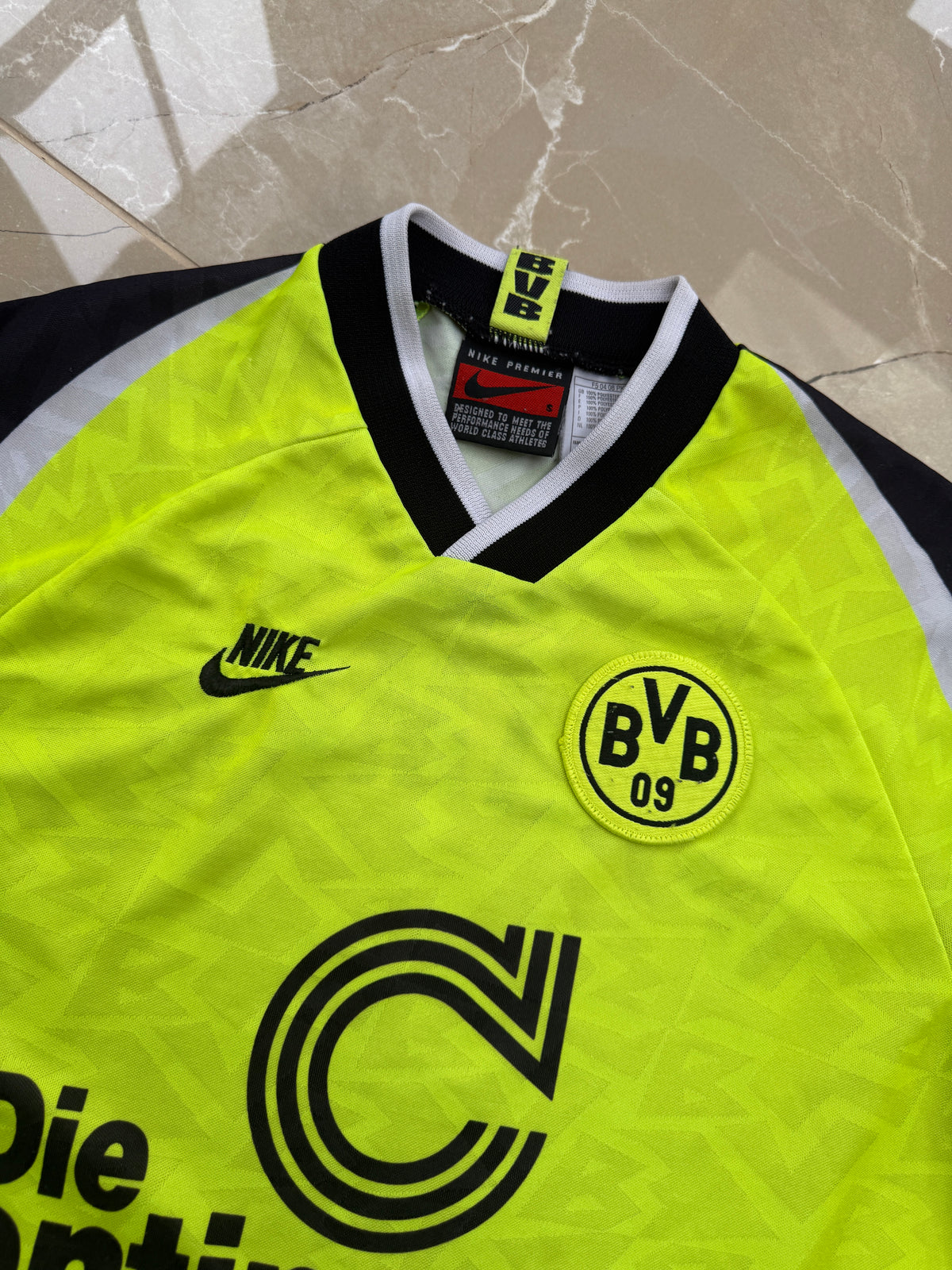 Borussia Dortmund 1995/96 Nike Home Shirt - S