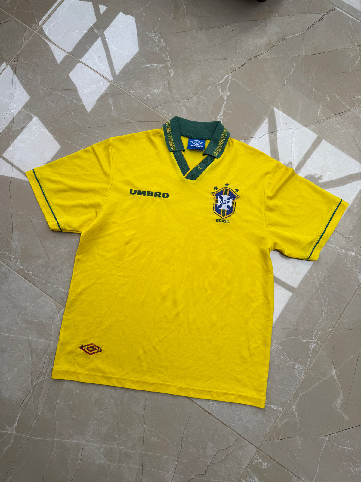 Brazil 1993/94 Umbro Home Shirt - L
