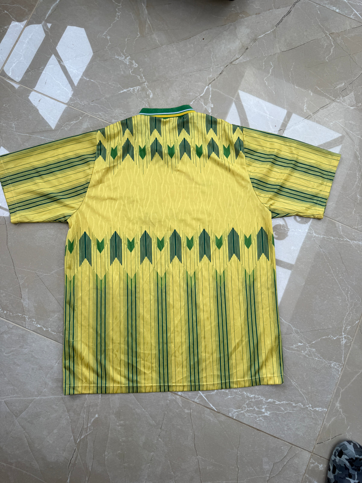 Celtic 1989/91 Umbro Third Shirt - L