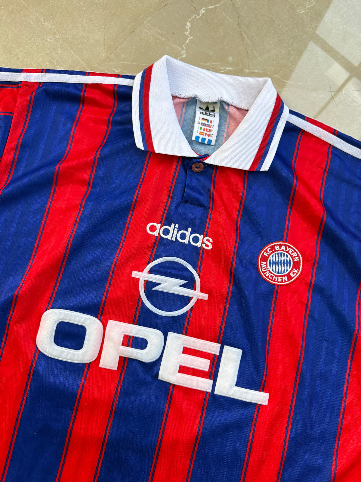 Bayern Munich 1995/96 Adidas Home Shirt - L (Klinsmann #18)