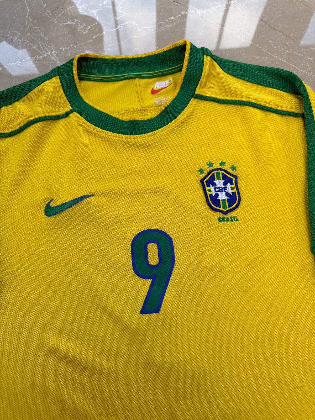 Brazil 1998/00 Nike Home Shirt - S (Ronaldo #9)