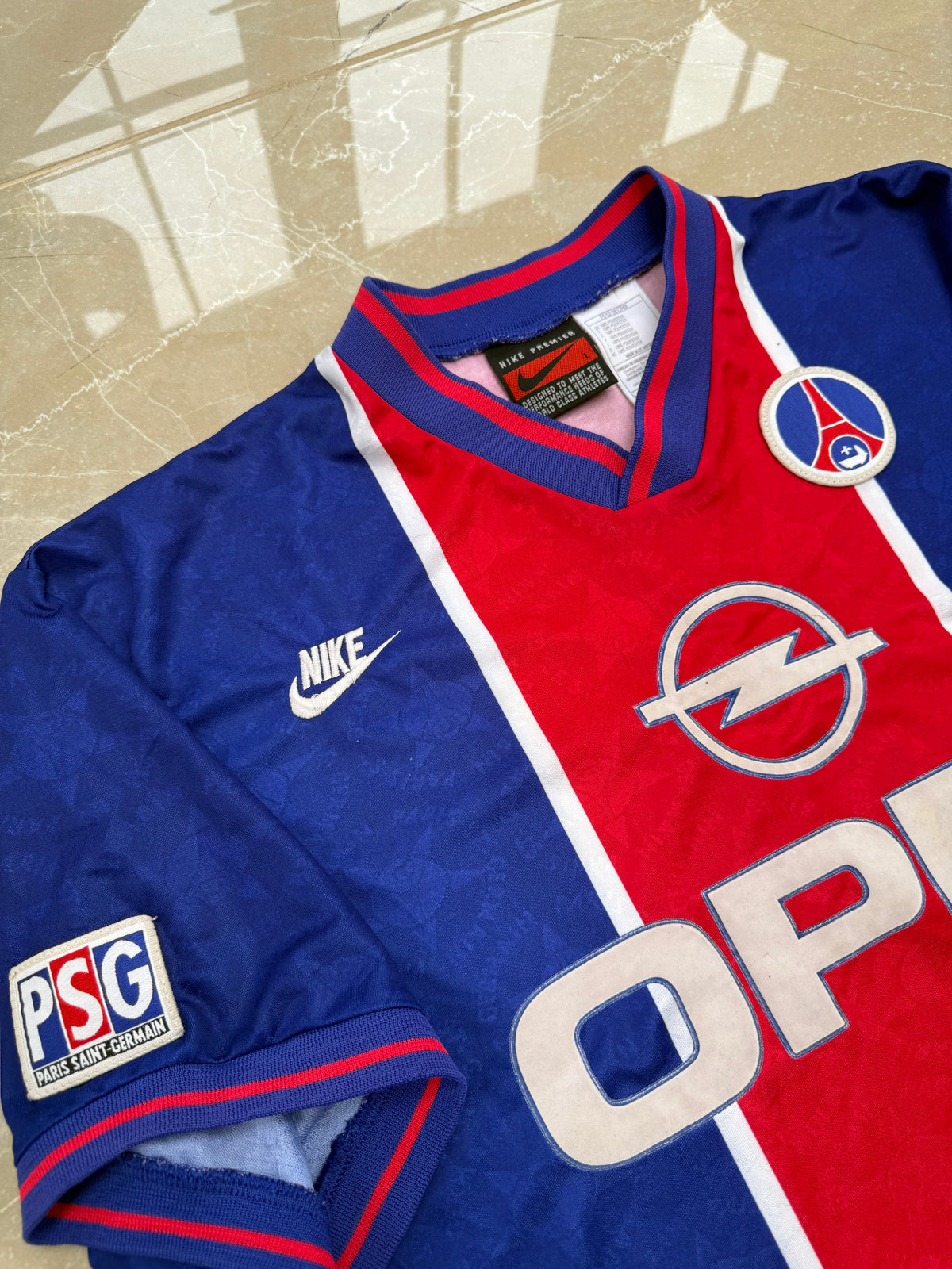 Paris Saint-Germain 1995/96 Nike Home Shirt - L